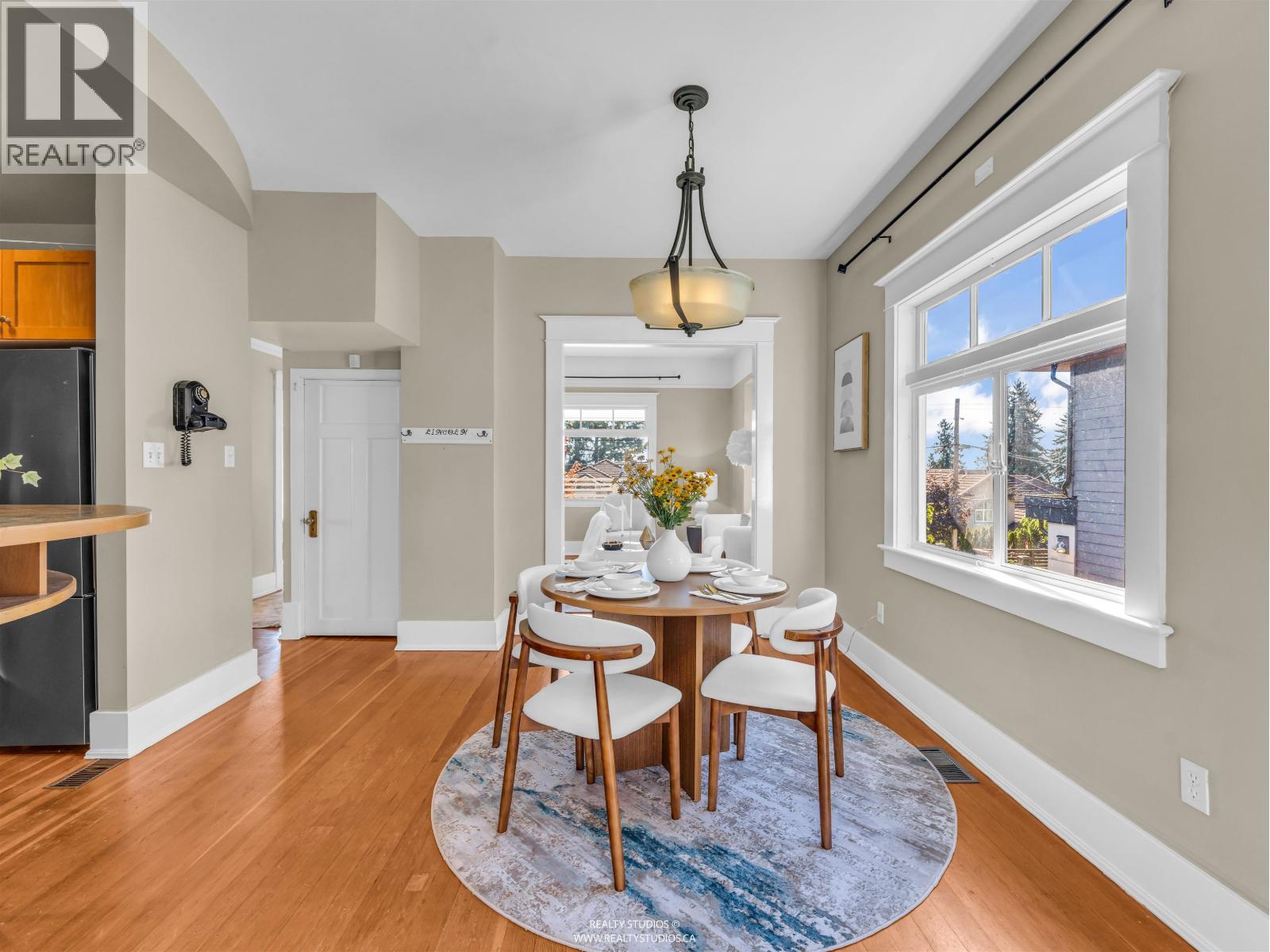138 W Kings Road, North Vancouver, British Columbia  V7N 2L8 - Photo 7 - R3056168