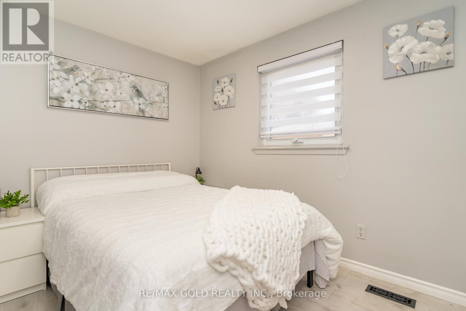 118 Fallingdale Crescent, Brampton, Ontario  L6T 3J6 - Photo 21 - W12449002