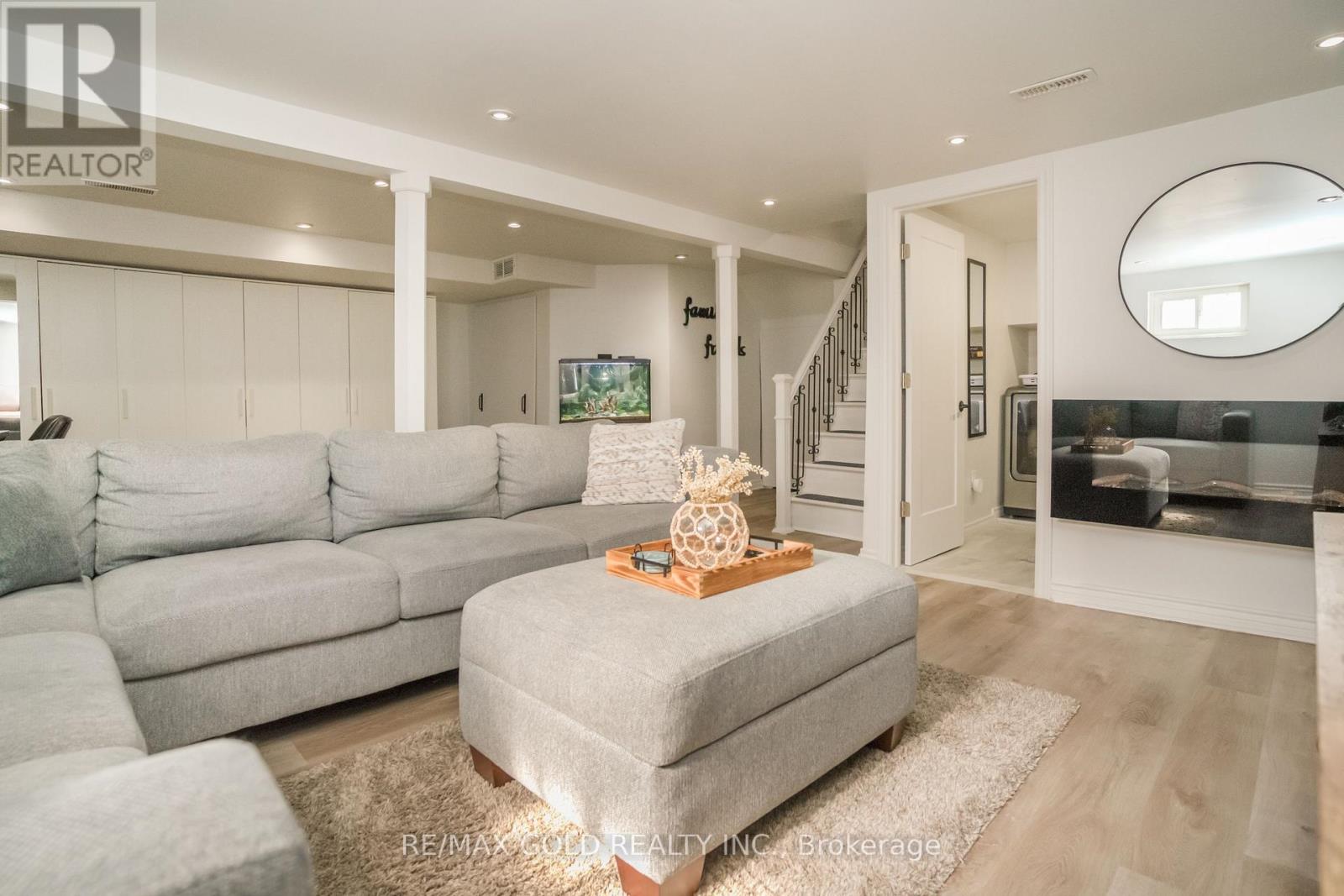 118 Fallingdale Crescent, Brampton, Ontario  L6T 3J6 - Photo 27 - W12449002