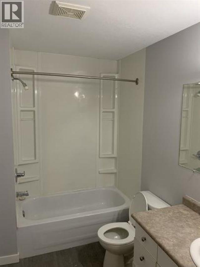 9619 102 Street, Fort St. John, British Columbia  V1J 4A8 - Photo 8 - C8072667