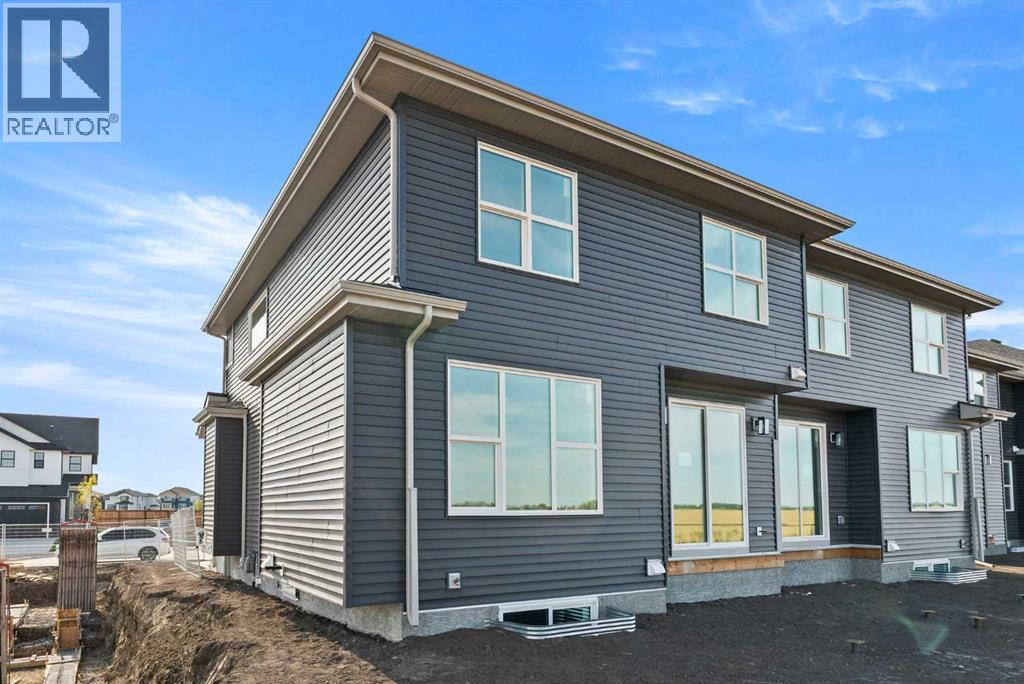 466 Kinniburgh Loop, Chestermere, Alberta  T1X 3C2 - Photo 4 - A2261664