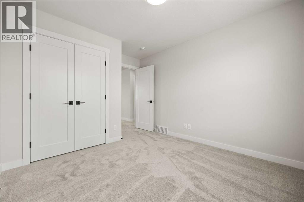 466 Kinniburgh Loop, Chestermere, Alberta  T1X 3C2 - Photo 32 - A2261664