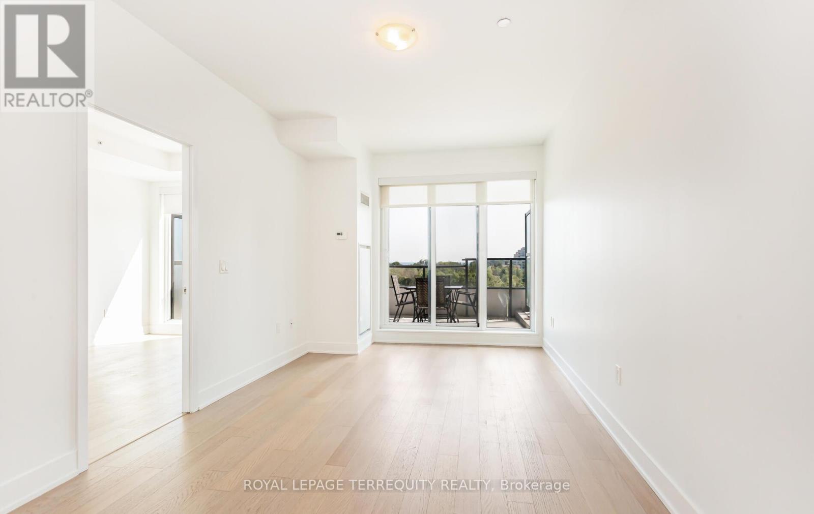422 - 30 Shore Breeze Drive, Toronto, Ontario  M8V 0J1 - Photo 9 - W12449596