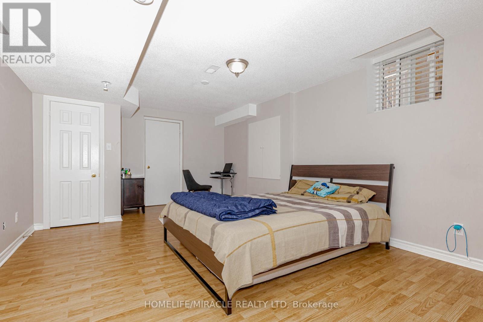 98 Masters Green Crescent, Brampton, Ontario  L7A 3K5 - Photo 44 - W12449659