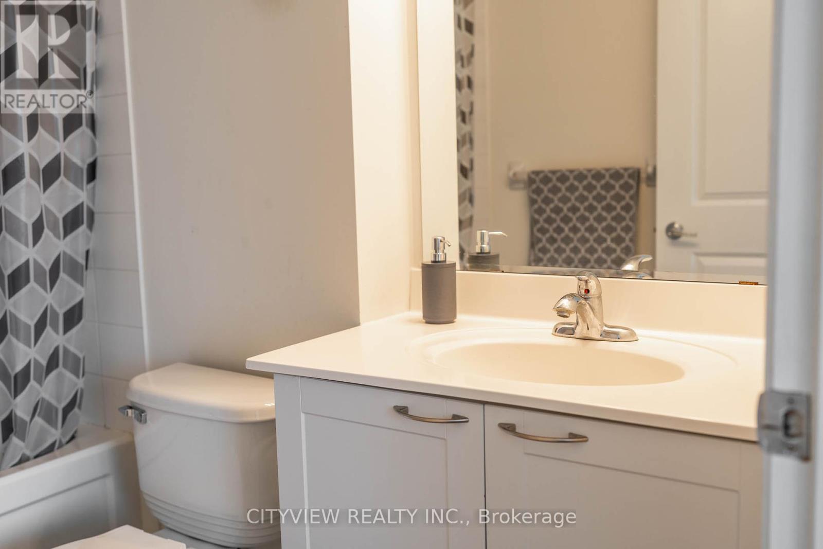 911 - 385 Prince Of Wales Drive, Mississauga, Ontario  L5B 0C6 - Photo 25 - W12449666