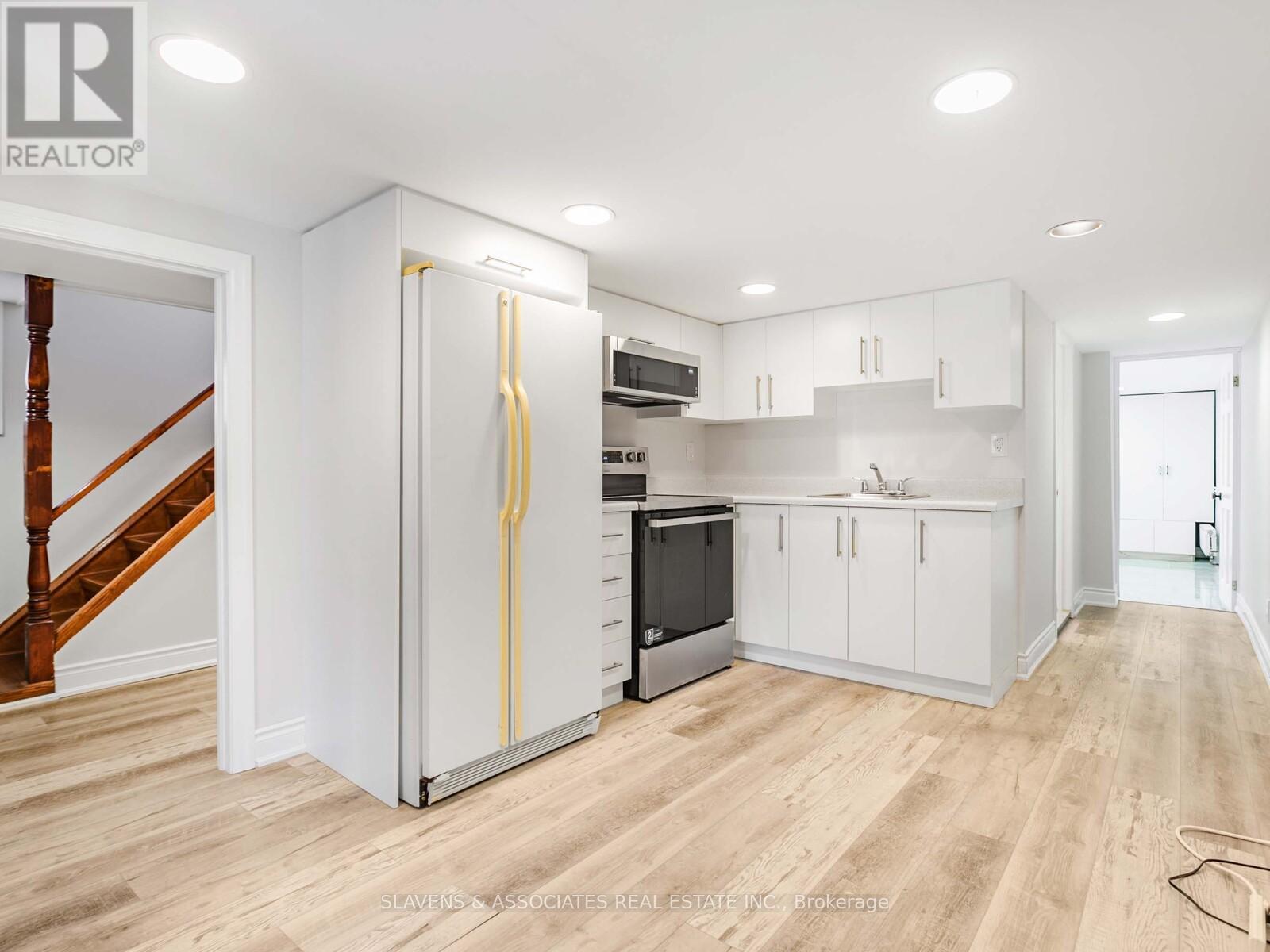 Basement - 213b Blackthorne Avenue, Toronto, Ontario  M6N 3H7 - Photo 4 - W12449693