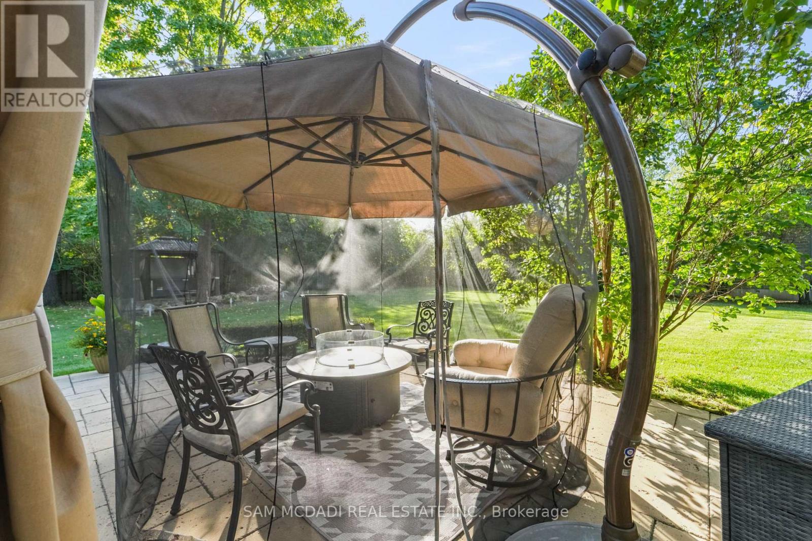 724 Atoka Drive, Mississauga, Ontario  L5H 1Y6 - Photo 44 - W12449718