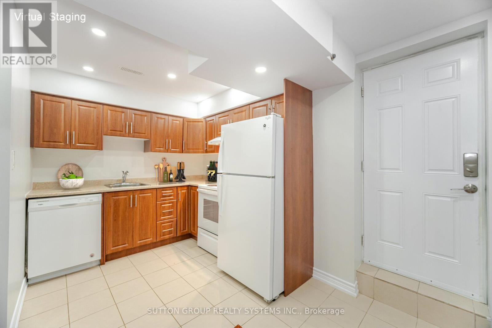 Lower - 79 Footbridge Crescent, Brampton, Ontario  L6R 0T8 - Photo 6 - W12449741