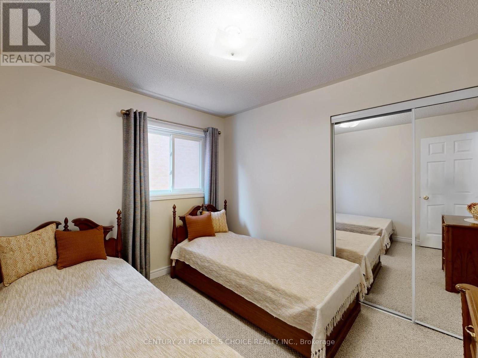 5731 Mersey Street, Mississauga (East Credit), Ontario  L5V 1V7 - Photo 29 - W12449744