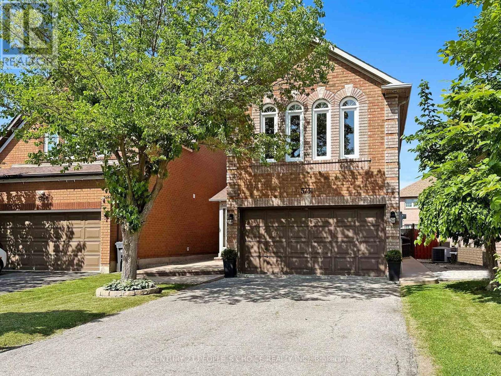 5731 Mersey Street, Mississauga, Ontario  L5V 1V7 - Photo 4 - W12449744