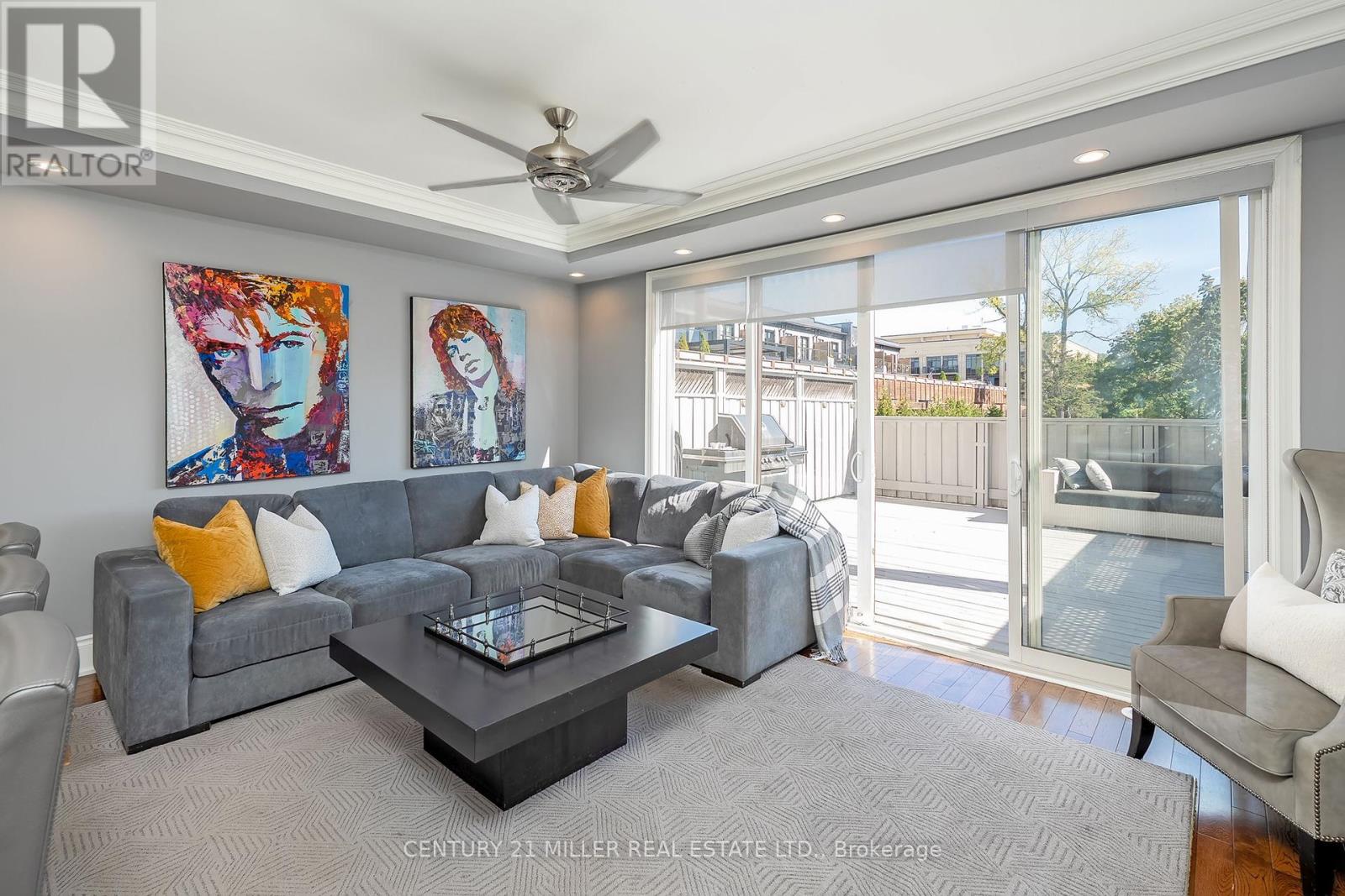 216 Rebecca Street, Oakville, Ontario  L6K 1J9 - Photo 13 - W12449751