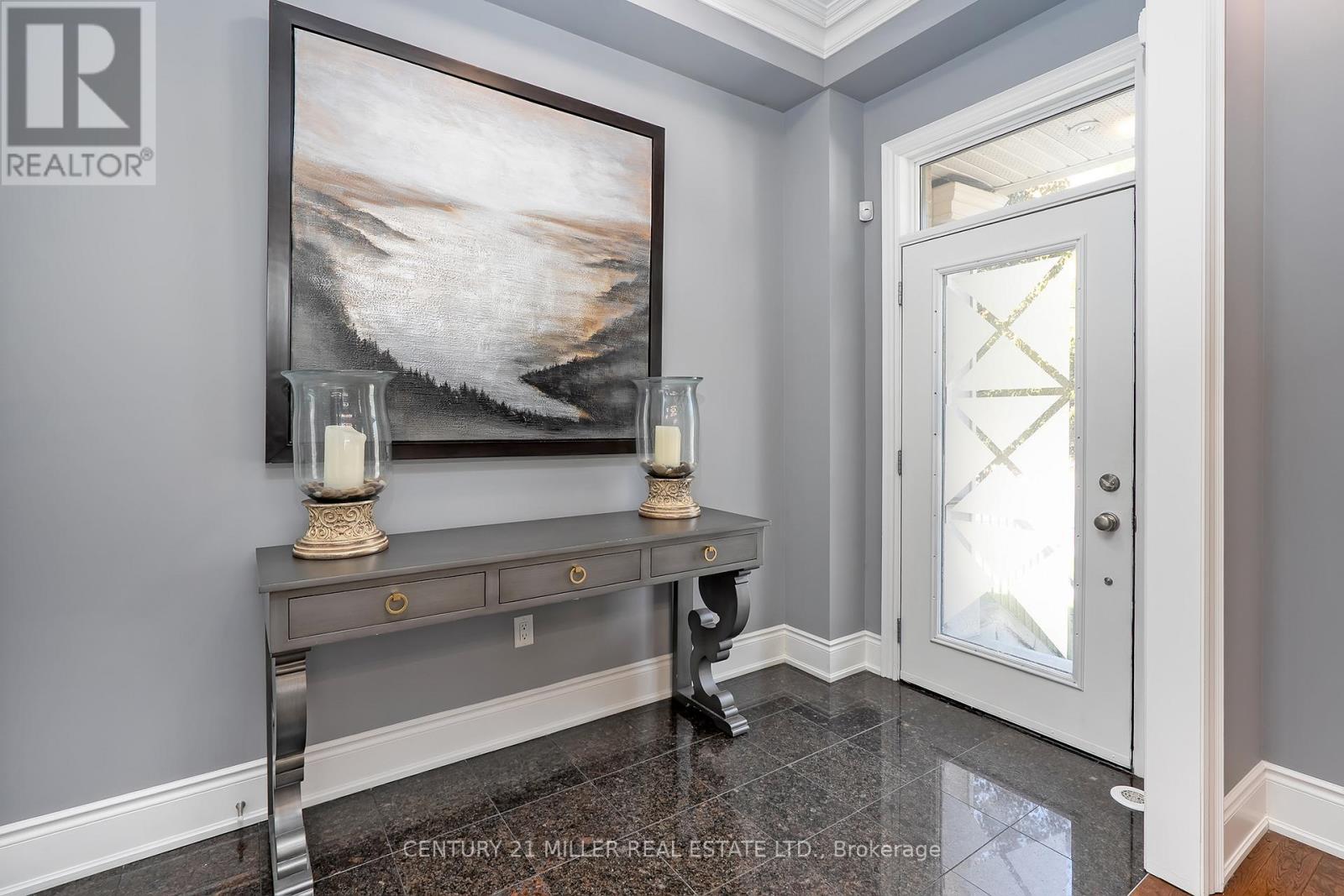 216 Rebecca Street, Oakville, Ontario  L6K 1J9 - Photo 3 - W12449751