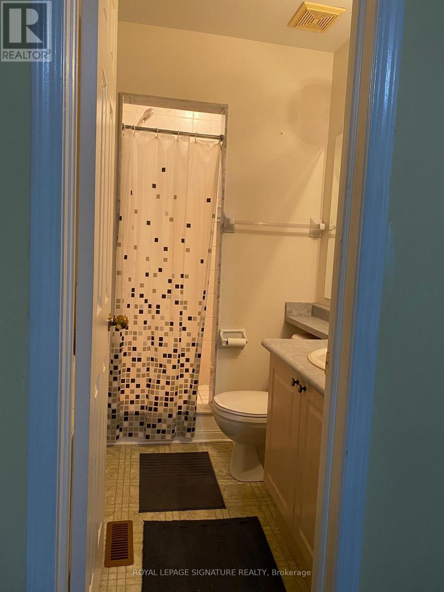 Upper - 1025 Barclay Circle, Milton, Ontario  L9T 5W5 - Photo 12 - W12449757