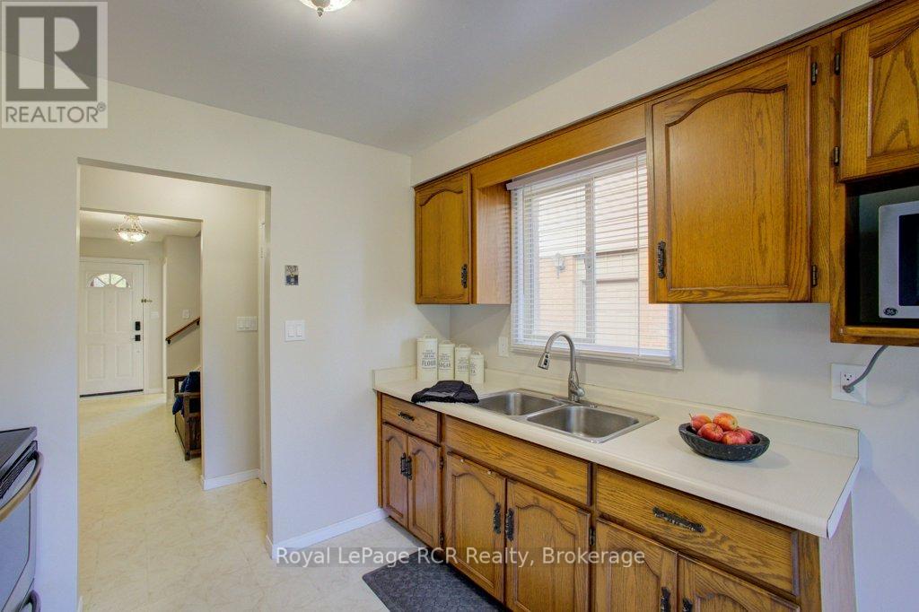 366 Auden Road, Guelph, Ontario  N1E 6V5 - Photo 16 - X12449790