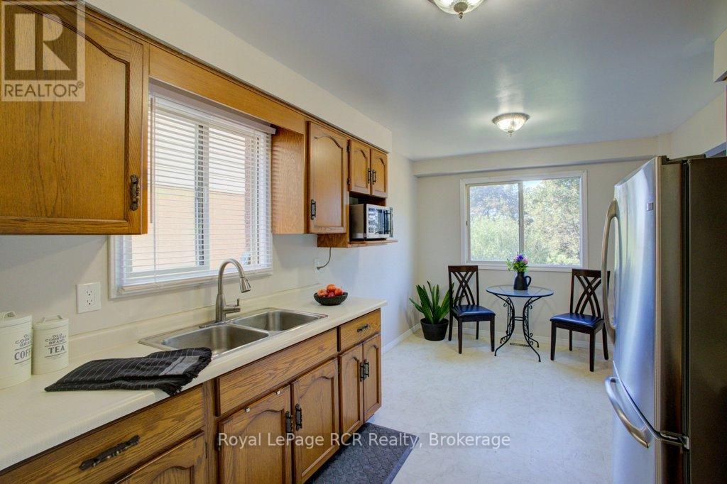 366 Auden Road, Guelph, Ontario  N1E 6V5 - Photo 17 - X12449790