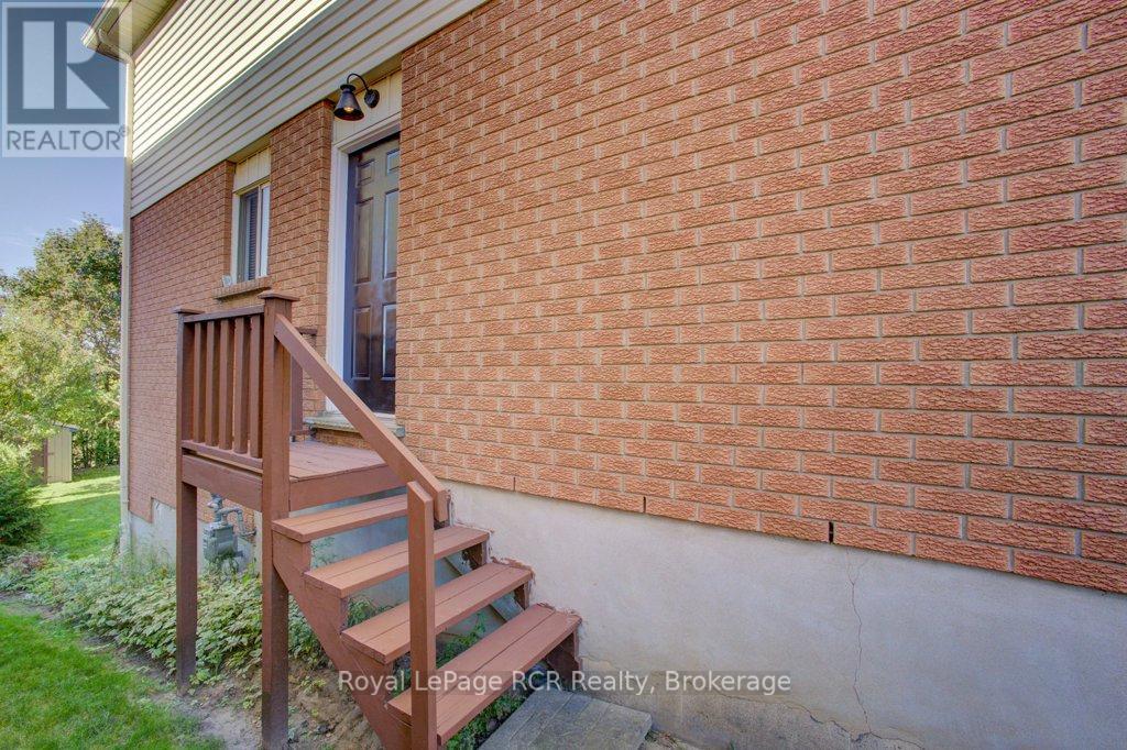 366 Auden Road, Guelph, Ontario  N1E 6V5 - Photo 39 - X12449790