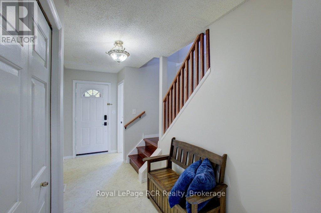 366 Auden Road, Guelph, Ontario  N1E 6V5 - Photo 5 - X12449790