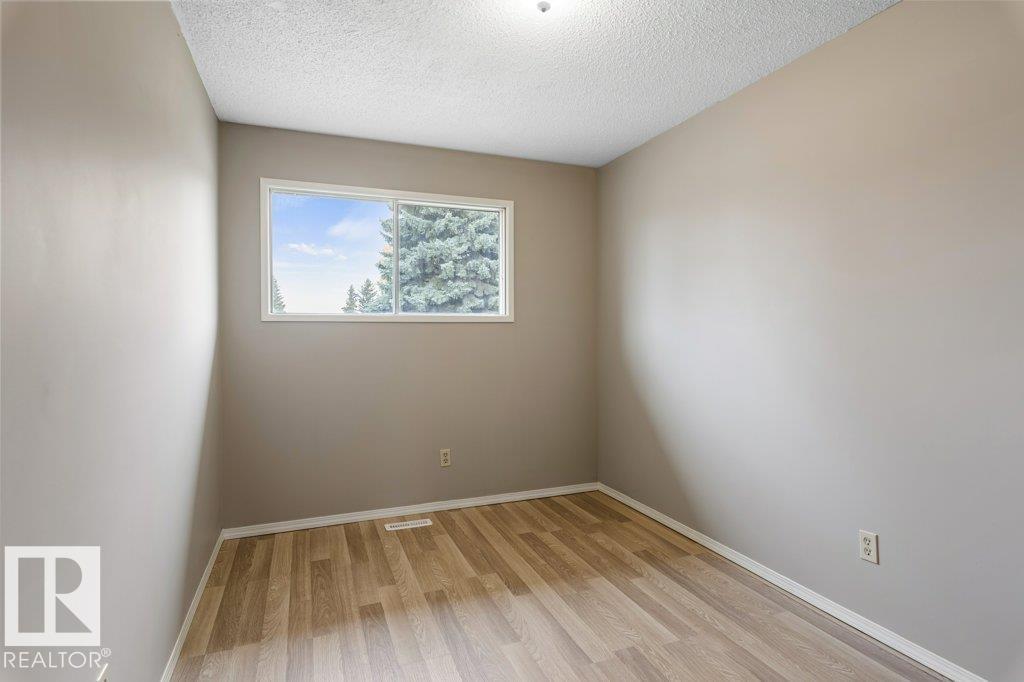 184 Homestead Cr Nw, Edmonton, Alberta  T5A 2Y4 - Photo 17 - E4461154