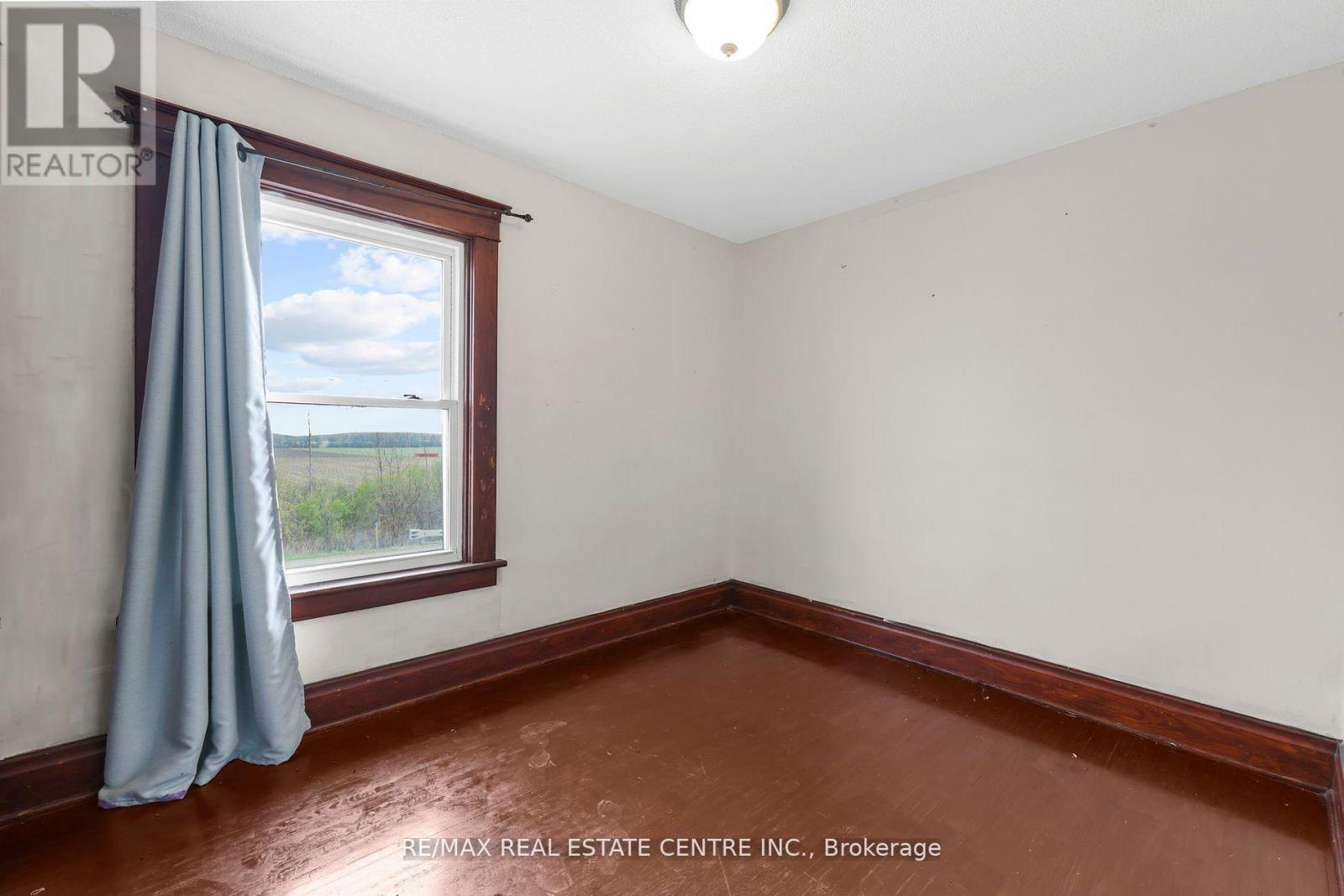 323 Queenston Road, Niagara-On-The-Lake, Ontario  L0S 1J0 - Photo 24 - X12449600