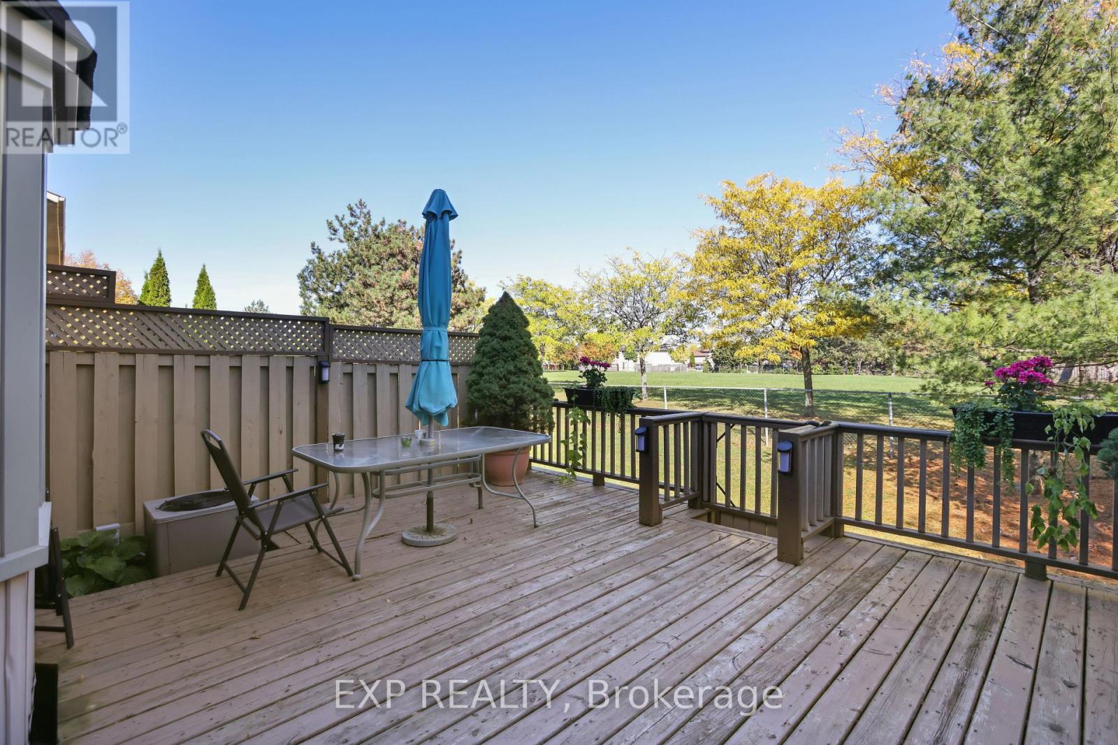 49 - 2 Royalwood Court, Hamilton, Ontario  L8E 4Z1 - Photo 20 - X12449630