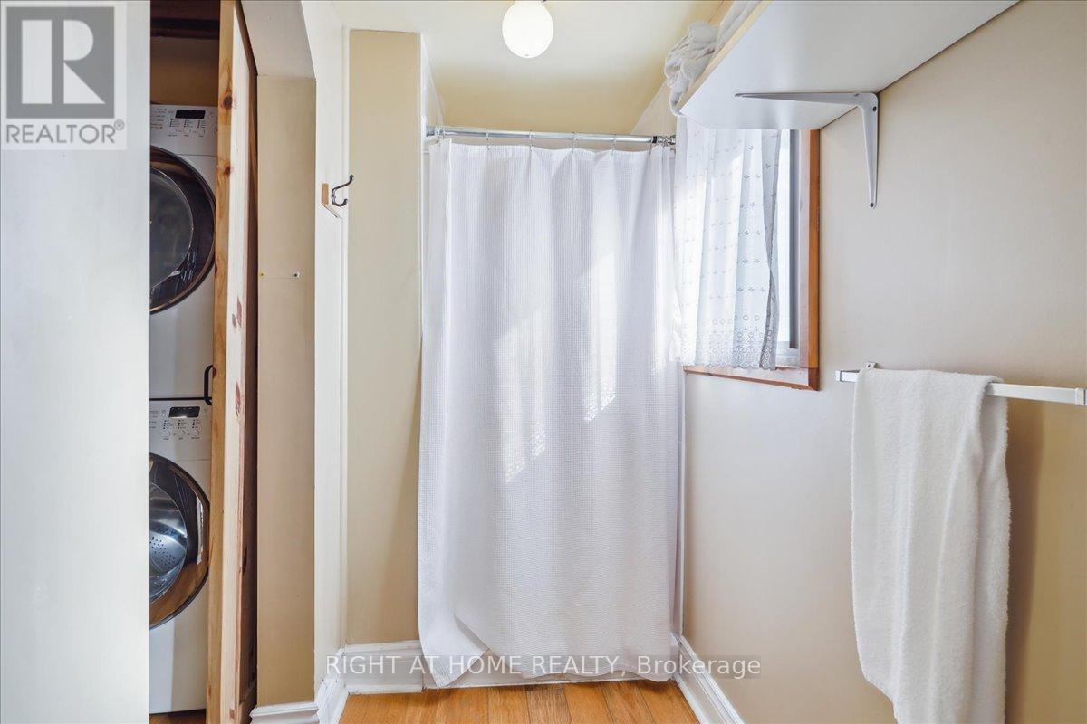 6311 Barker Street, Niagara Falls, Ontario  L2G 1Y6 - Photo 15 - X12449646