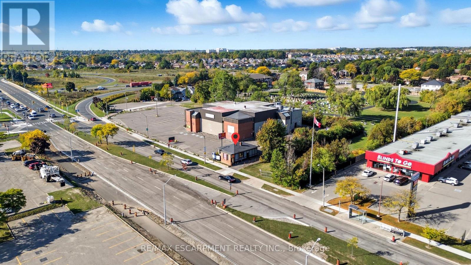 1036 Upper Wentworth Street, Hamilton, Ontario  L9A 4V9 - Photo 27 - X12449654