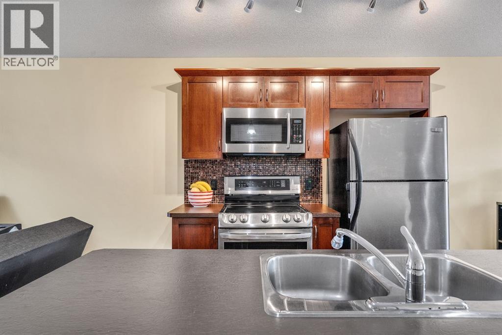 301 Skyview Ranch Drive Ne, Calgary, Alberta  T3N 0E1 - Photo 6 - A2260835