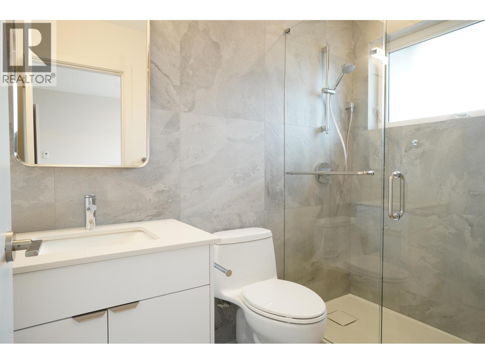 6250 Kitchener Street, Burnaby, British Columbia  V5B 2J4 - Photo 19 - R3035145