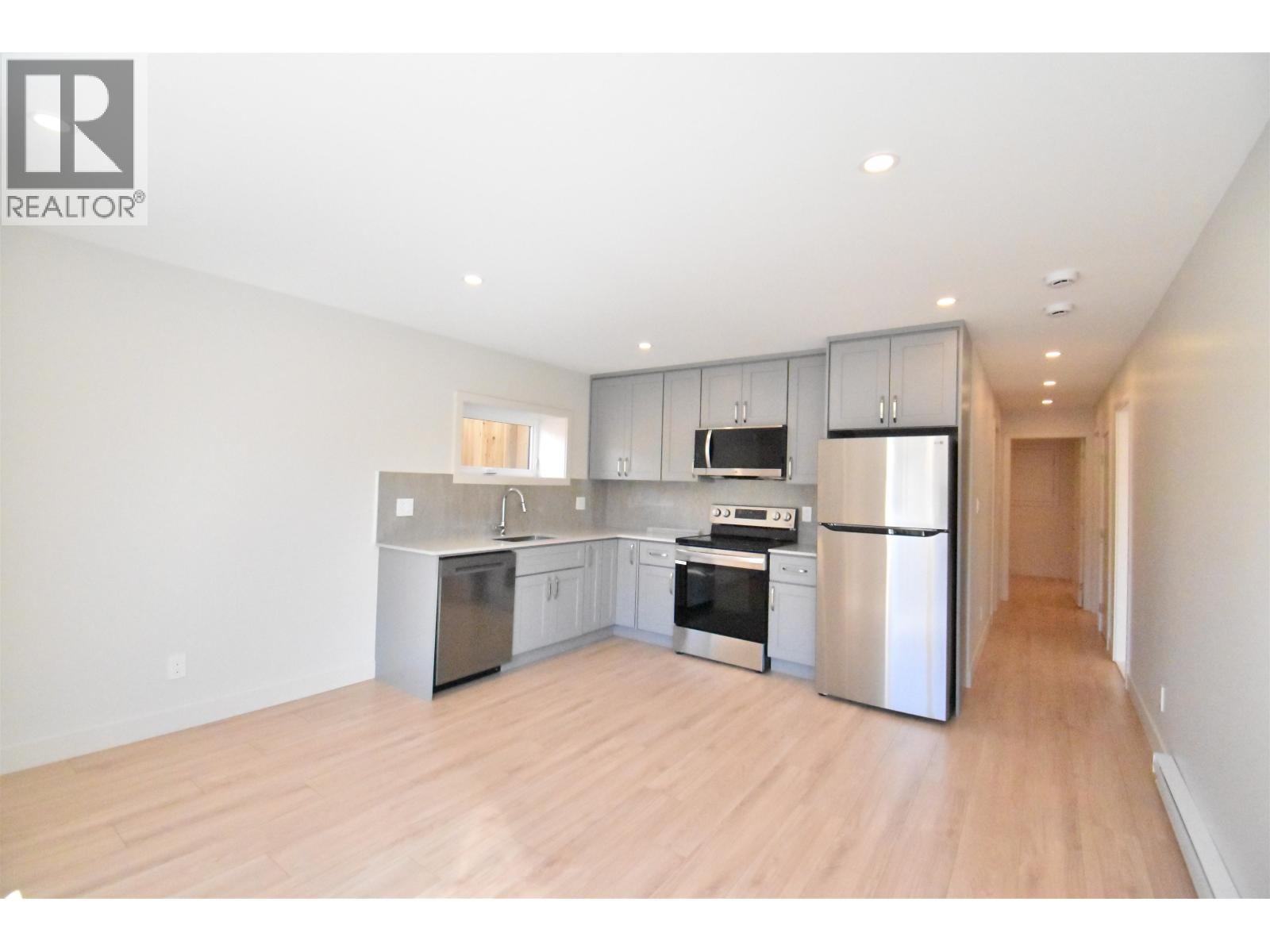 6250 Kitchener Street, Burnaby, British Columbia  V5B 2J4 - Photo 24 - R3035145