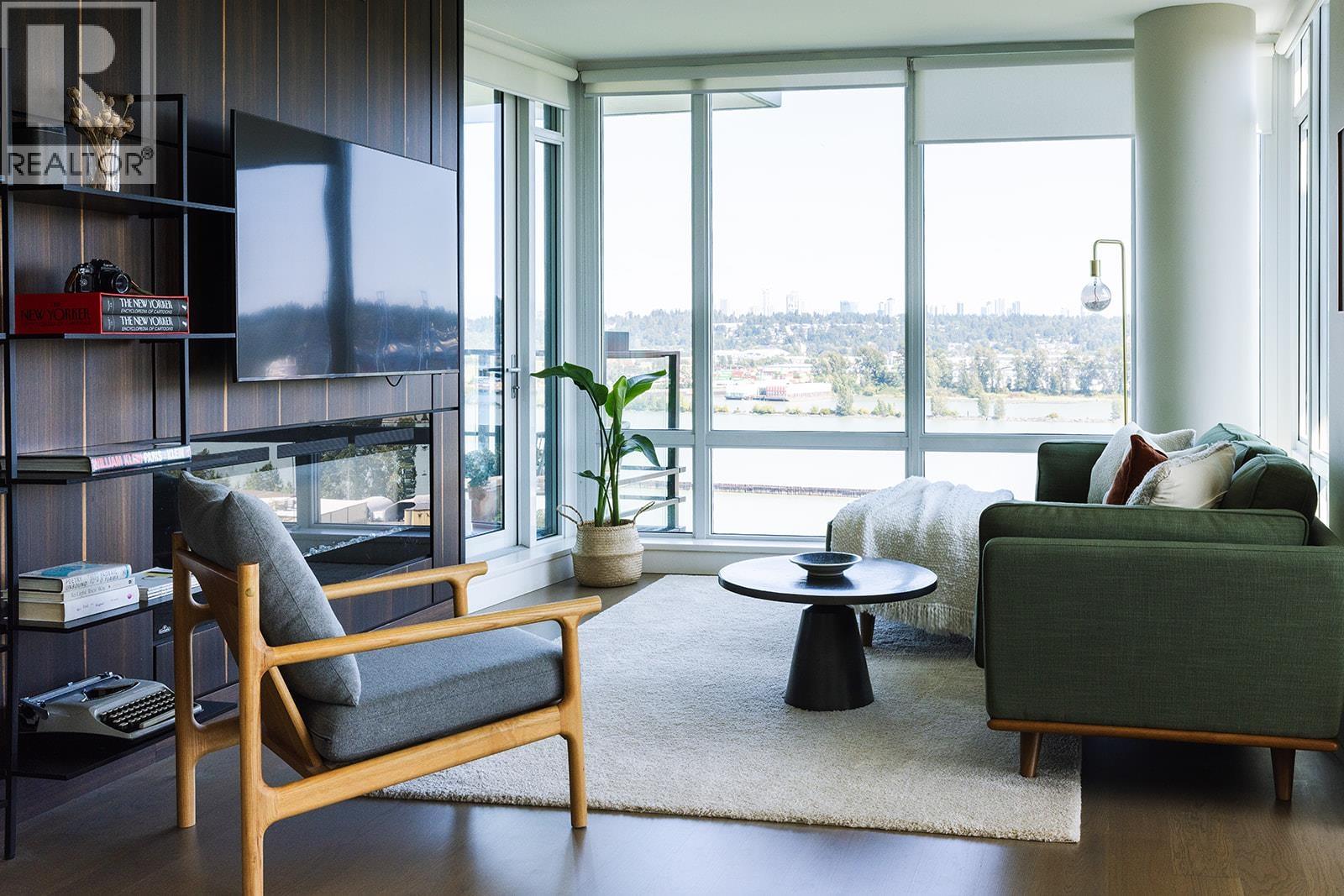 1608 210 Salter Street, New Westminster, British Columbia  V3M 0J9 - Photo 2 - R3055504