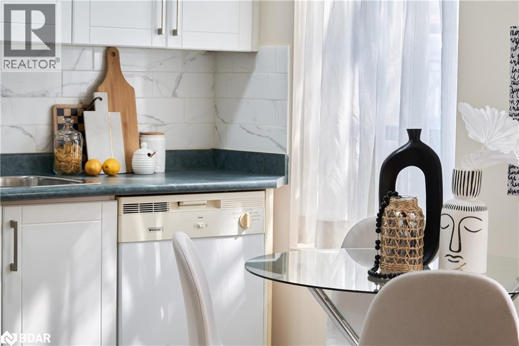 2874 Keele Street Unit# 205, Toronto, Ontario  M3M 3C4 - Photo 22 - 40777227