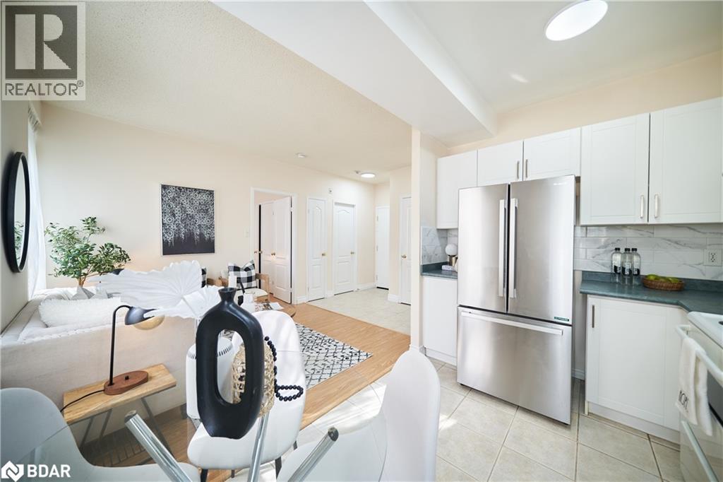 2874 Keele Street Unit# 205, Toronto, Ontario  M3M 3C4 - Photo 4 - 40777227
