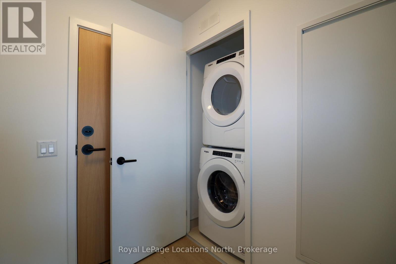 518 - 31 Huron Street, Collingwood, Ontario  L9Y 0E8 - Photo 6 - S12447402