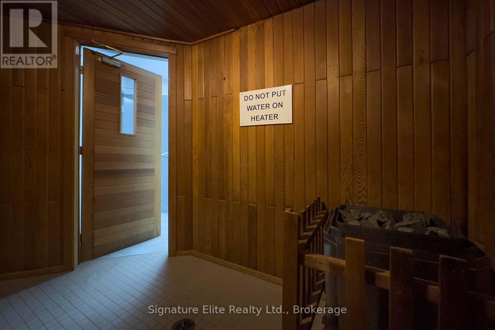 1601 - 7 Bishop Avenue, Toronto, Ontario  M2M 4J4 - Photo 32 - C12304651