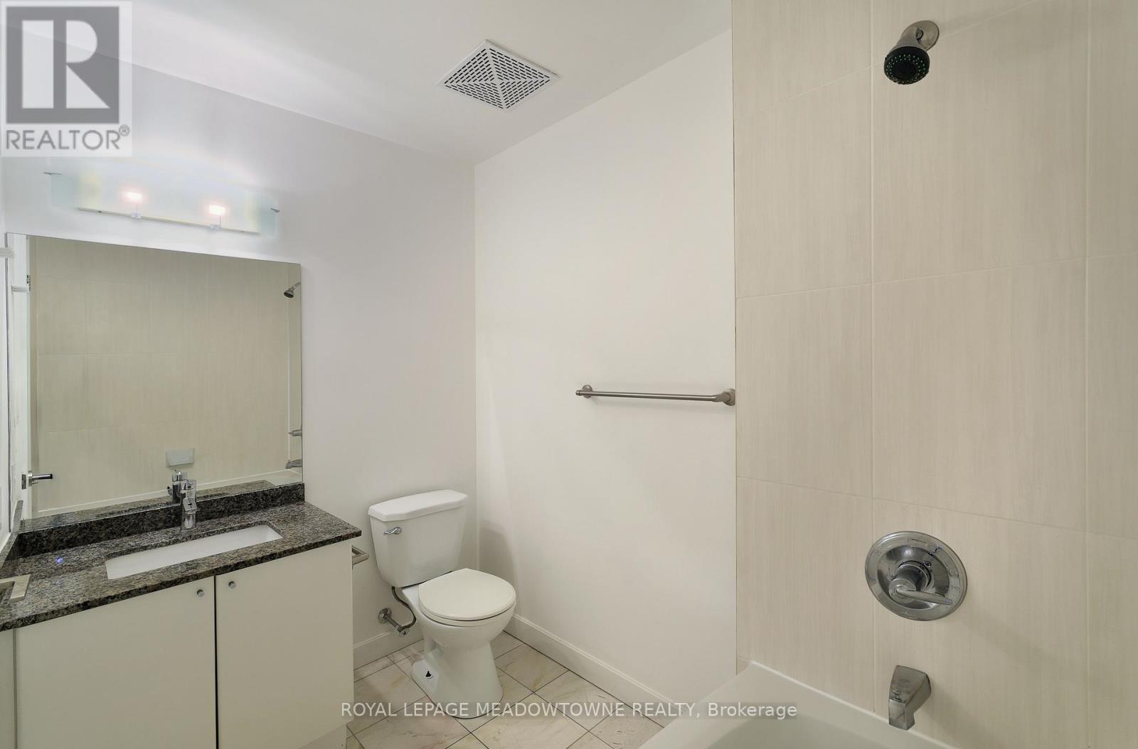 1805 - 18 Harbour Street, Toronto, Ontario  M5J 2Z6 - Photo 23 - C12449695