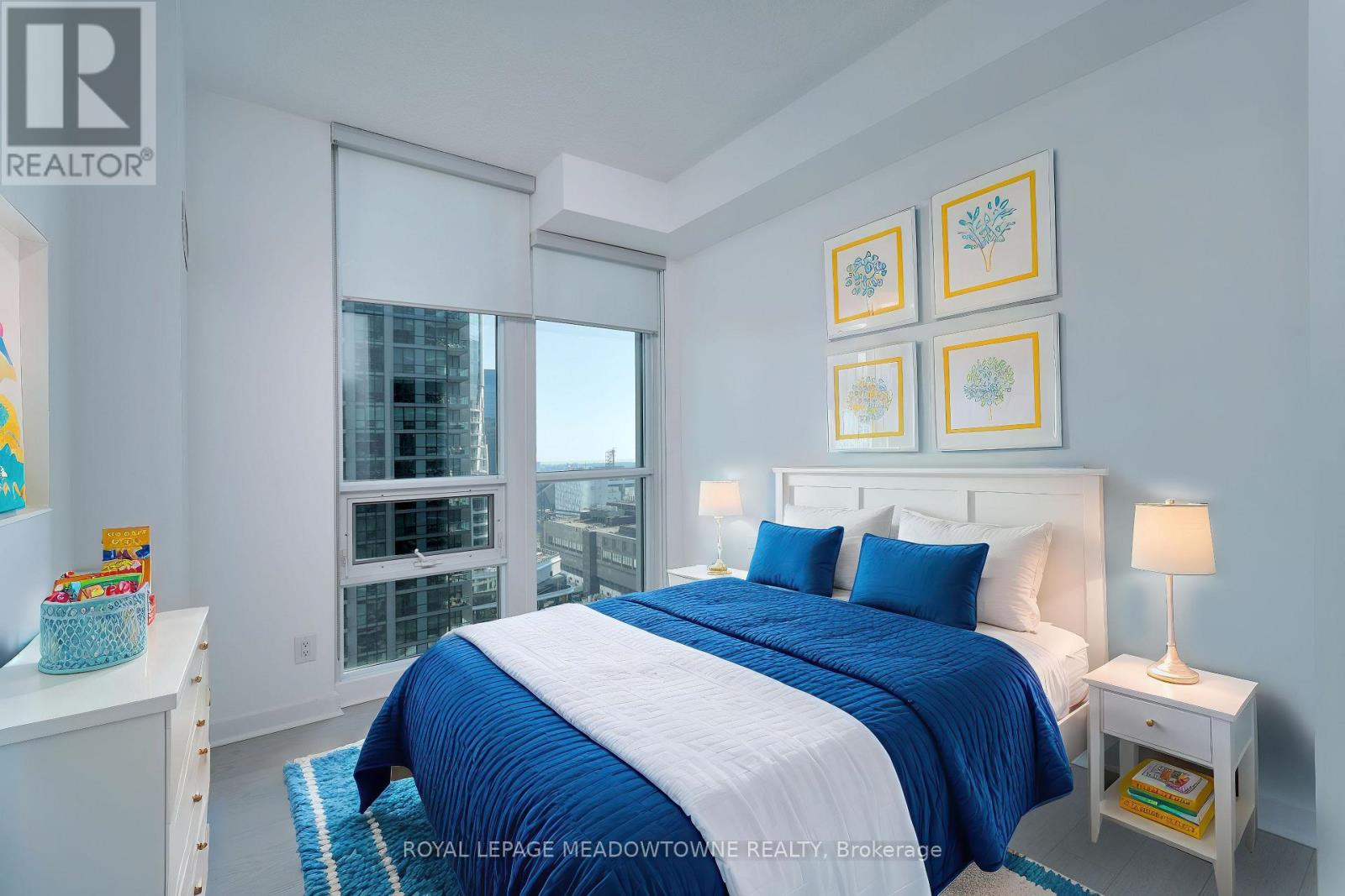 1805 - 18 Harbour Street, Toronto, Ontario  M5J 2Z6 - Photo 26 - C12449695