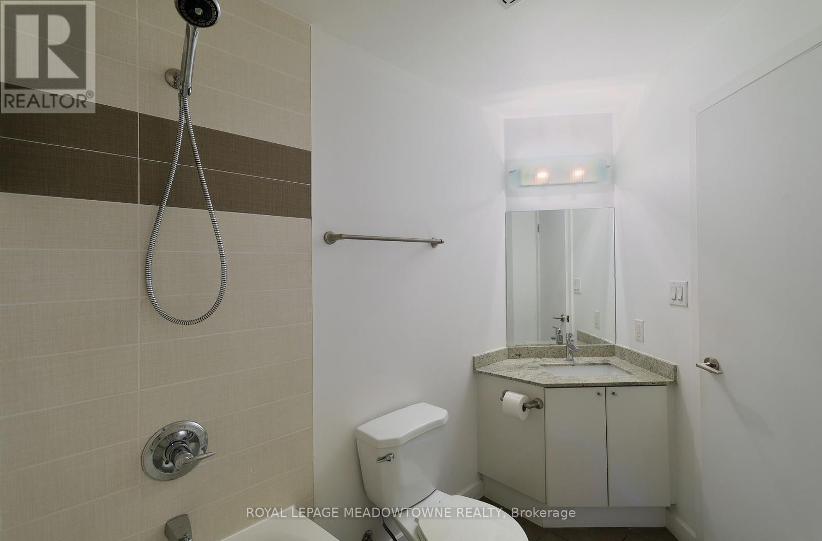 1805 - 18 Harbour Street, Toronto, Ontario  M5J 2Z6 - Photo 30 - C12449695