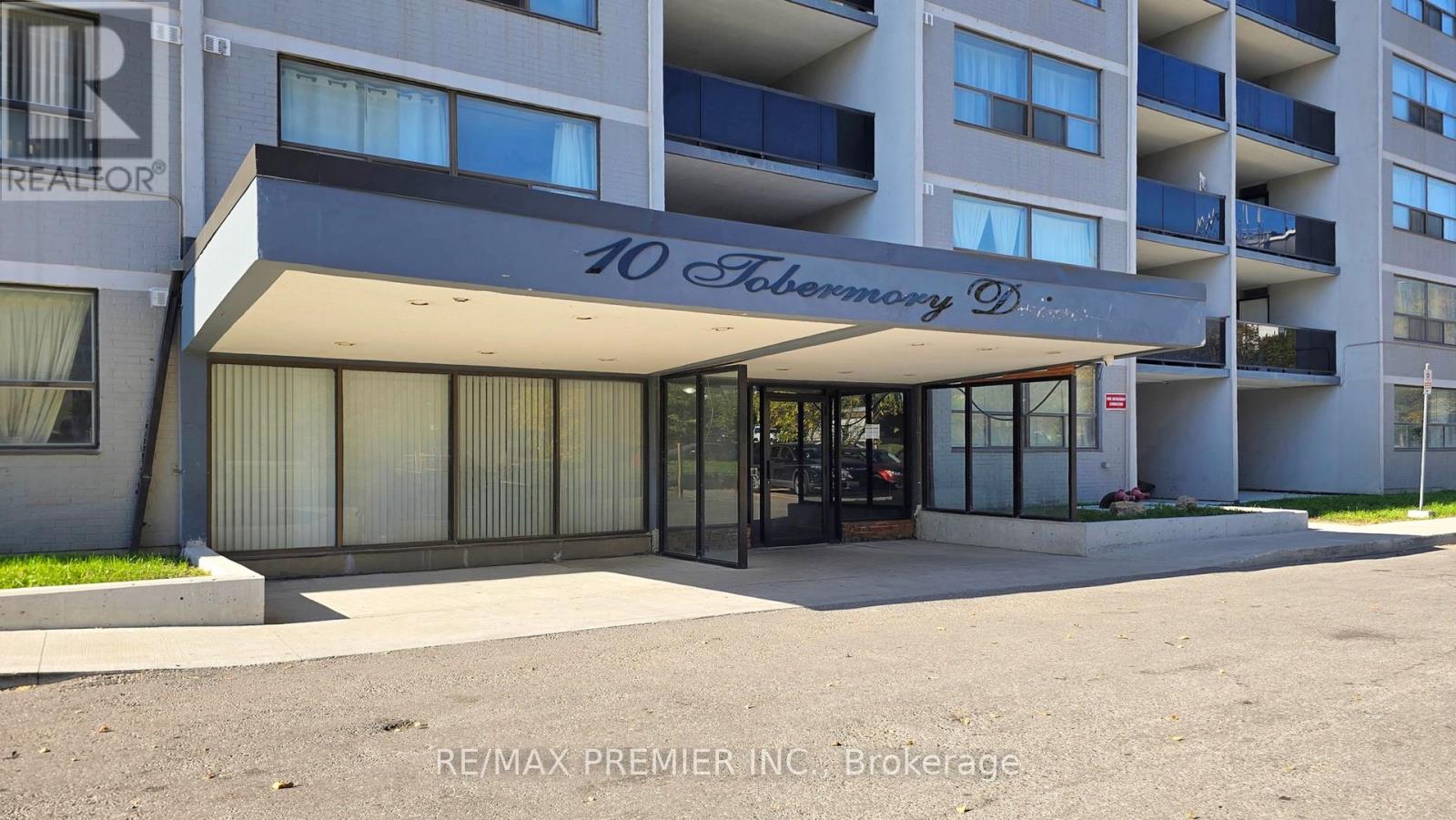 501 - 10 TOBERMORY DRIVE, Toronto, Ontario