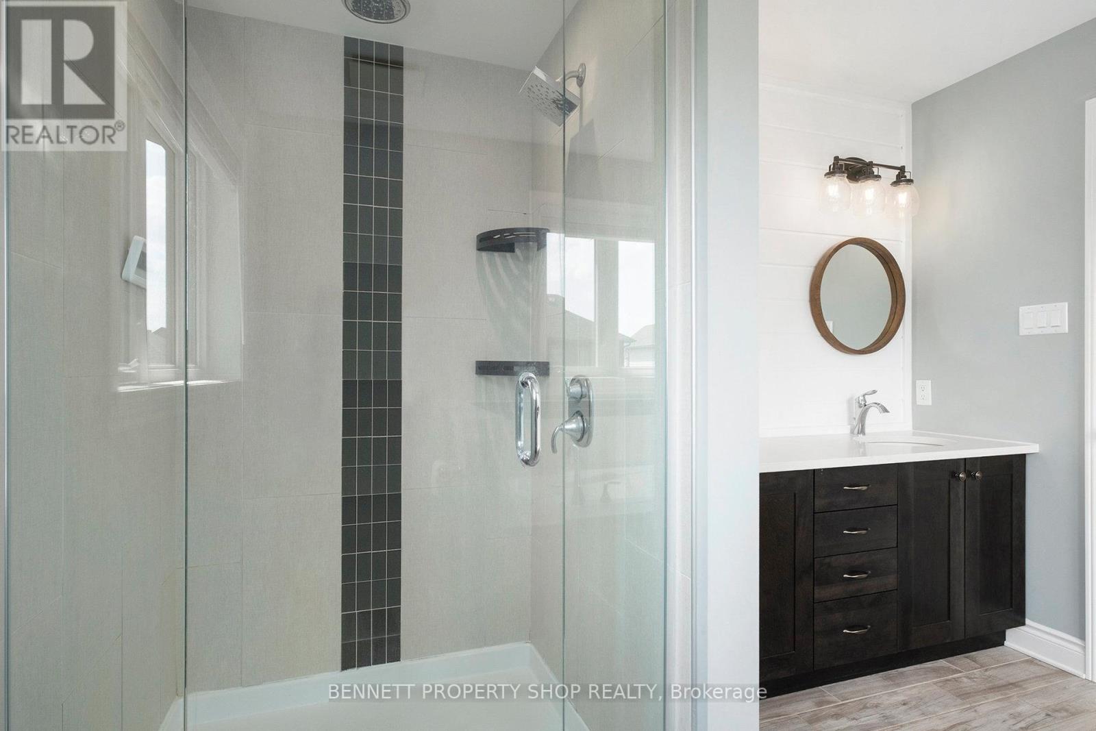 110 Talos Circle, Ottawa, Ontario  K0A 2Z0 - Photo 20 - X12422156