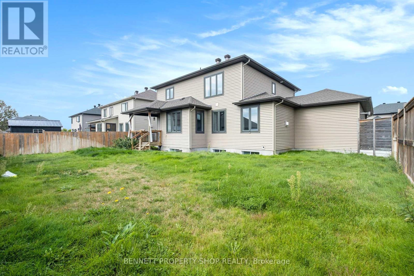 110 Talos Circle, Ottawa, Ontario  K0A 2Z0 - Photo 30 - X12422156