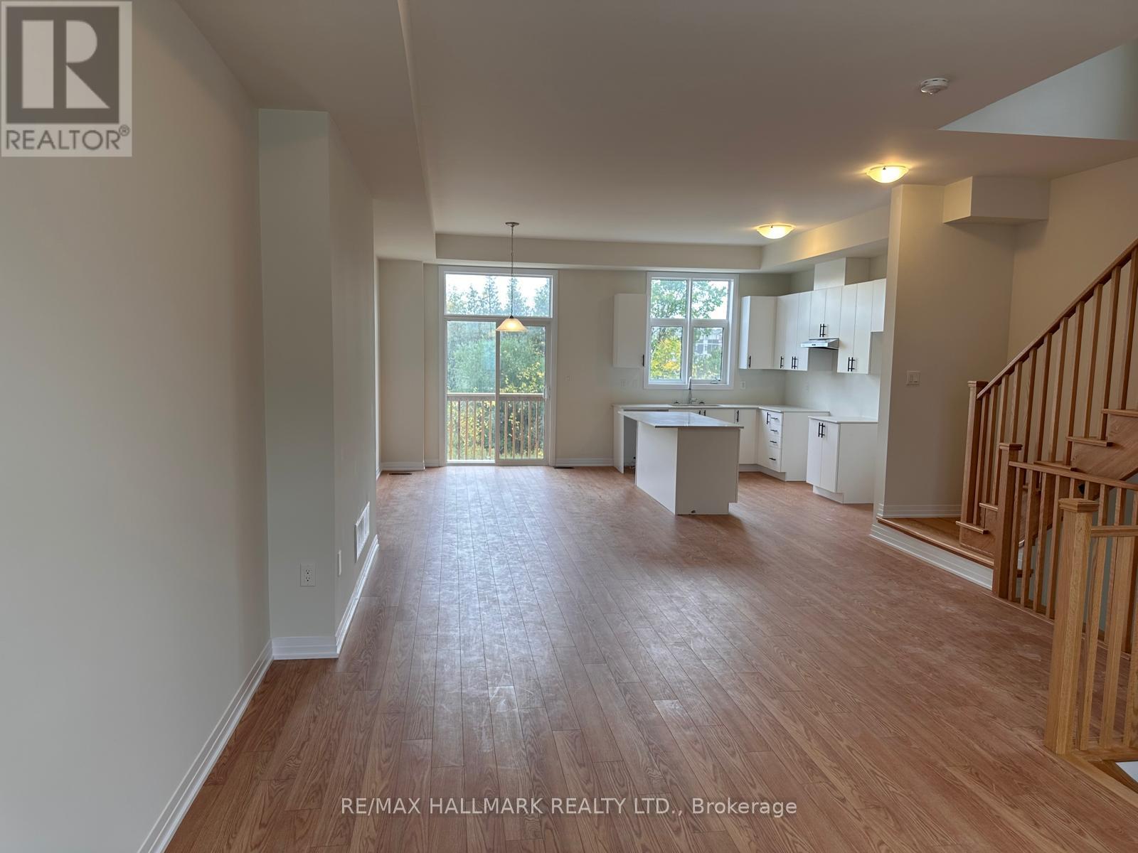 18 George Bales Lane, Richmond Hill, Ontario  L4S 0P9 - Photo 5 - N12449037