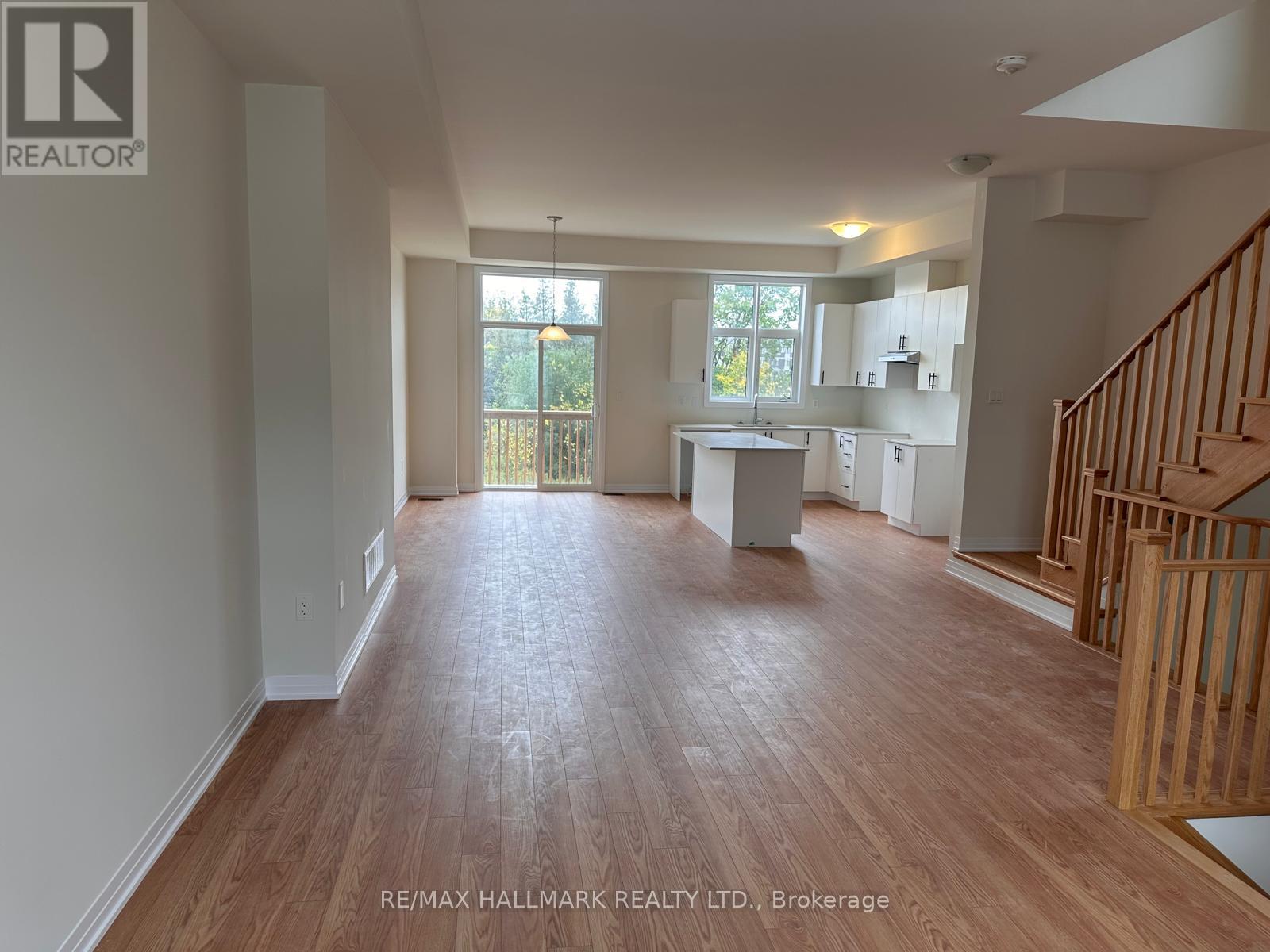18 George Bales Lane, Richmond Hill, Ontario  L4S 0P9 - Photo 3 - N12449037