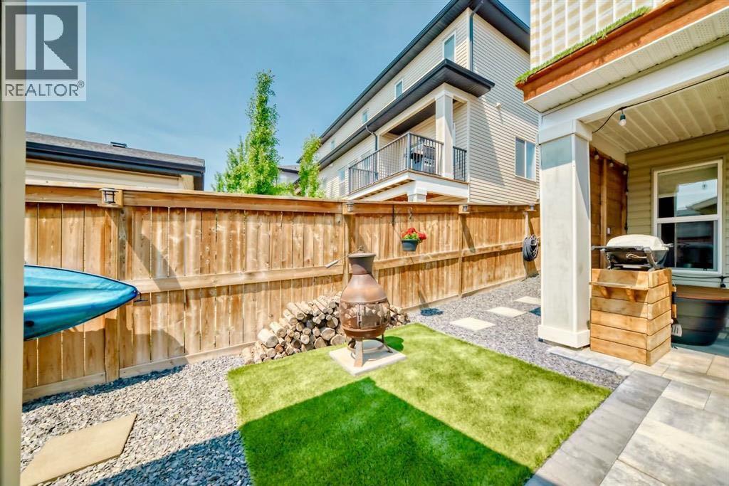 288 Rainbow Falls Green, Chestermere, Alberta  T1X 0S4 - Photo 13 - A2262855