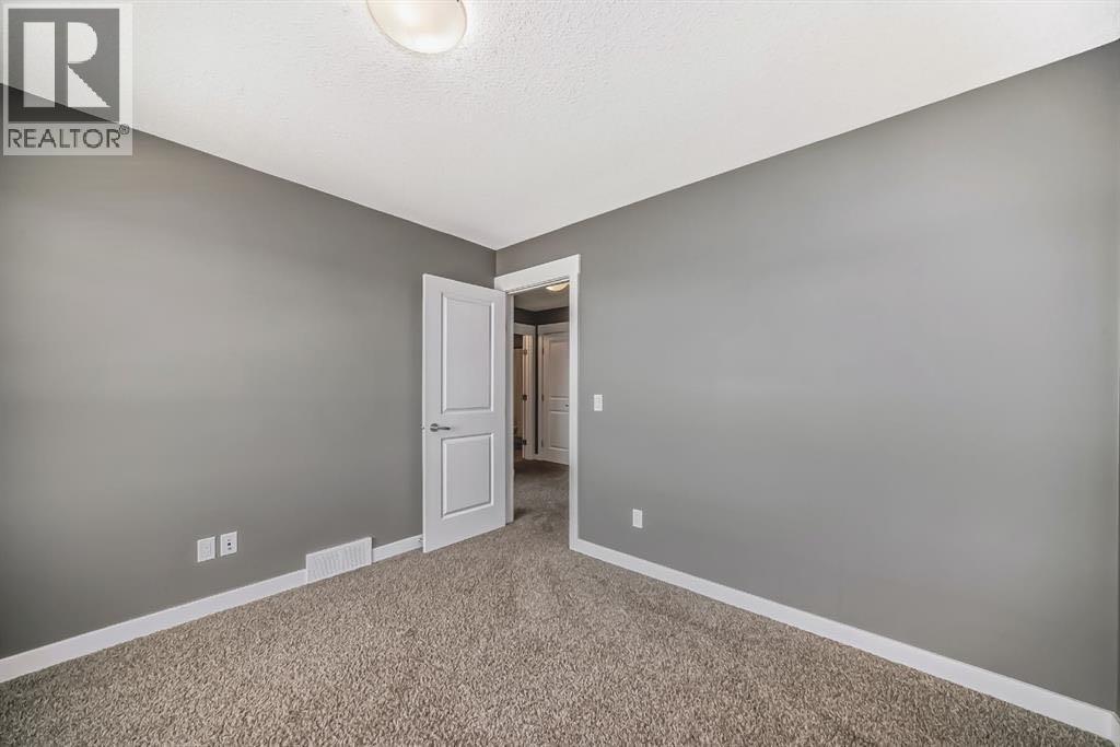 288 Rainbow Falls Green, Chestermere, Alberta  T1X 0S4 - Photo 27 - A2262855