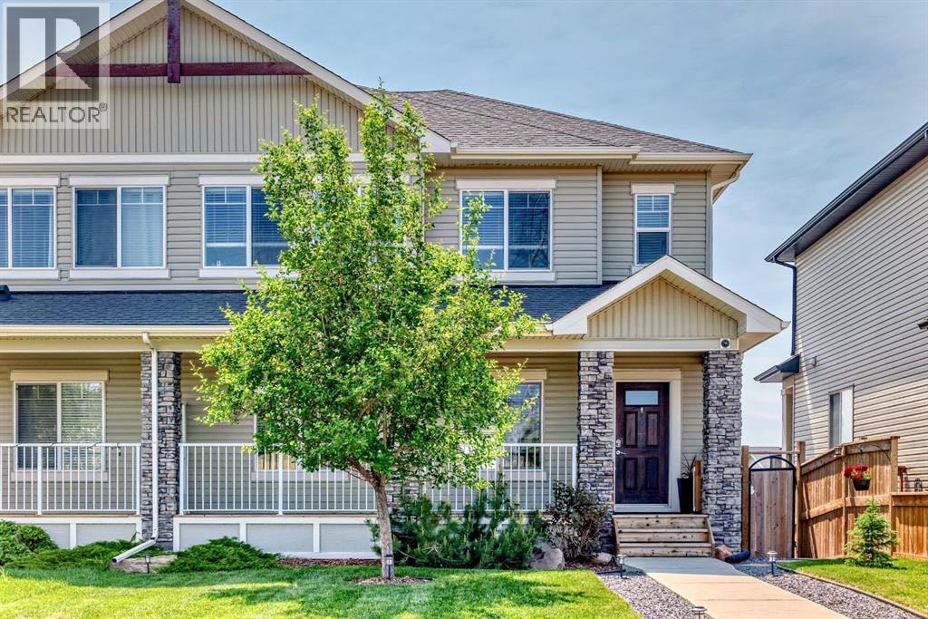 288 Rainbow Falls Green, Chestermere, Alberta  T1X 0S4 - Photo 3 - A2262855