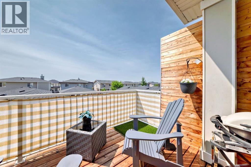 288 Rainbow Falls Green, Chestermere, Alberta  T1X 0S4 - Photo 31 - A2262855