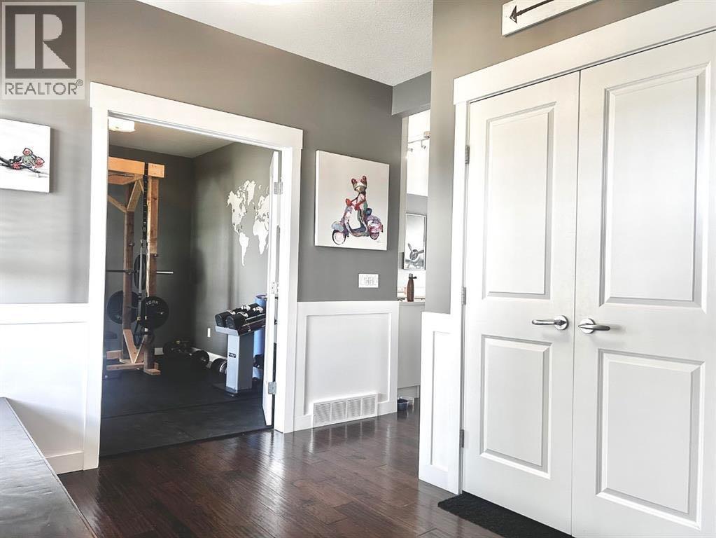 288 Rainbow Falls Green, Chestermere, Alberta  T1X 0S4 - Photo 44 - A2262855