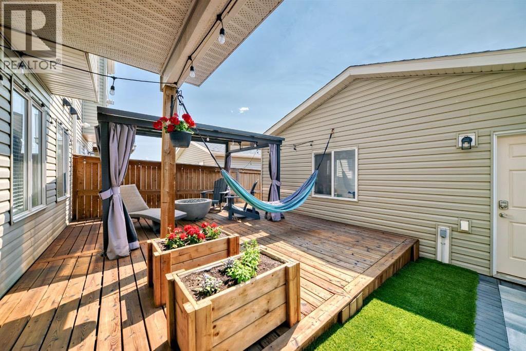 288 Rainbow Falls Green, Chestermere, Alberta  T1X 0S4 - Photo 49 - A2262855