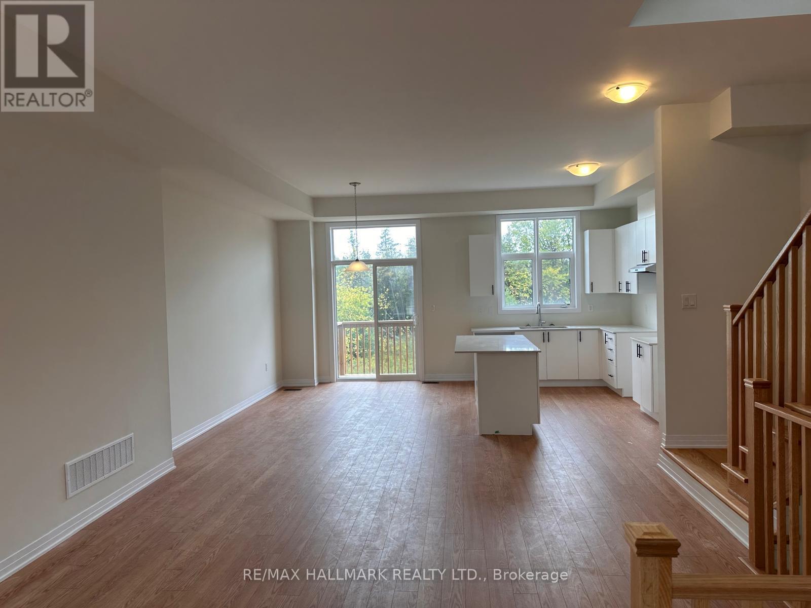 18 George Bales Lane, Richmond Hill, Ontario  L4S 0P9 - Photo 4 - N12449037