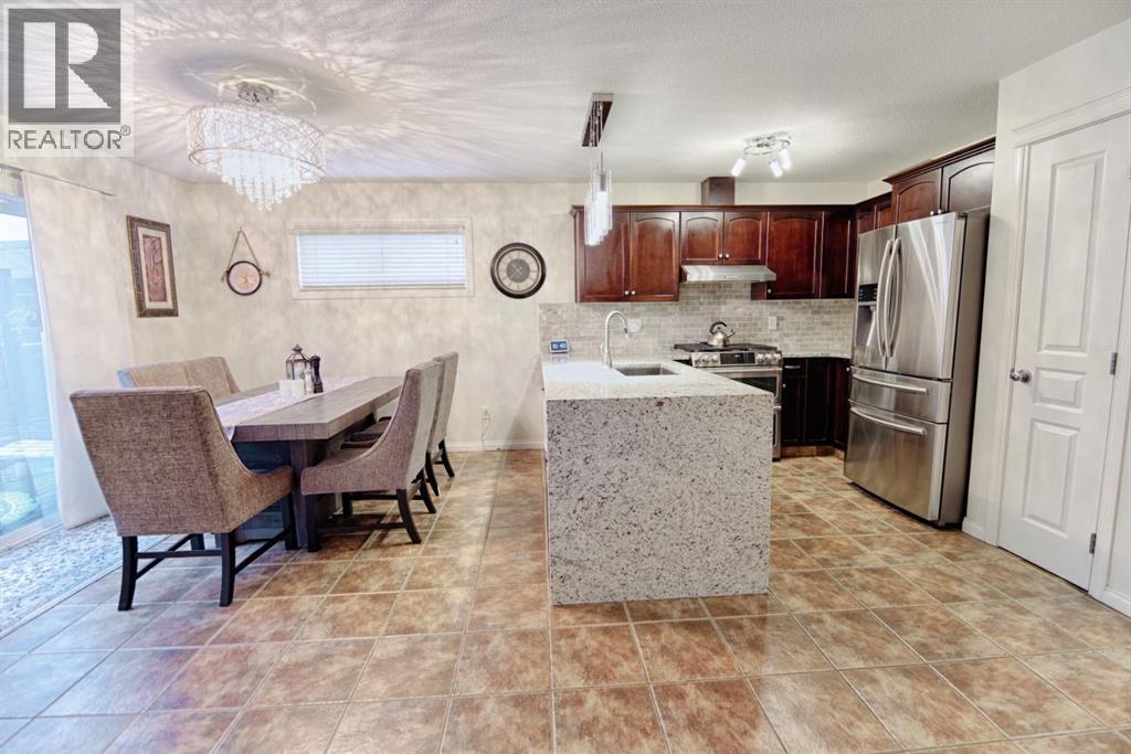 420 Silkstone Crescent W, Lethbridge, Alberta  T1J 2G3 - Photo 8 - A2255204